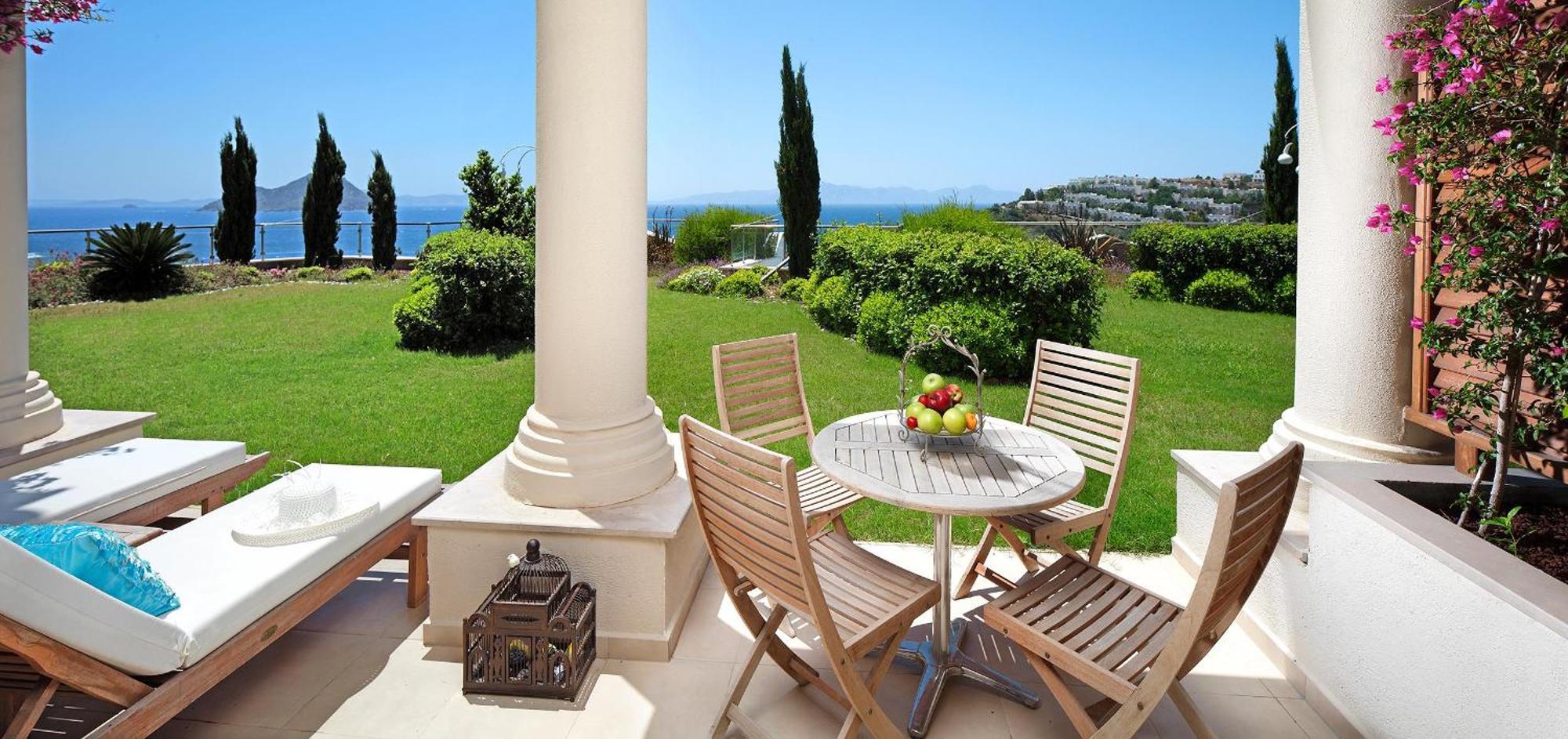 Three-Bedroom Villa,1742662342:JPEG